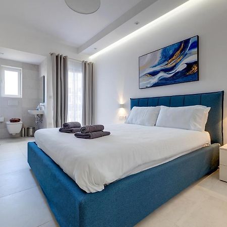 Deluxe Apartment With Valletta And Harbour Views Sliema Exterior photo